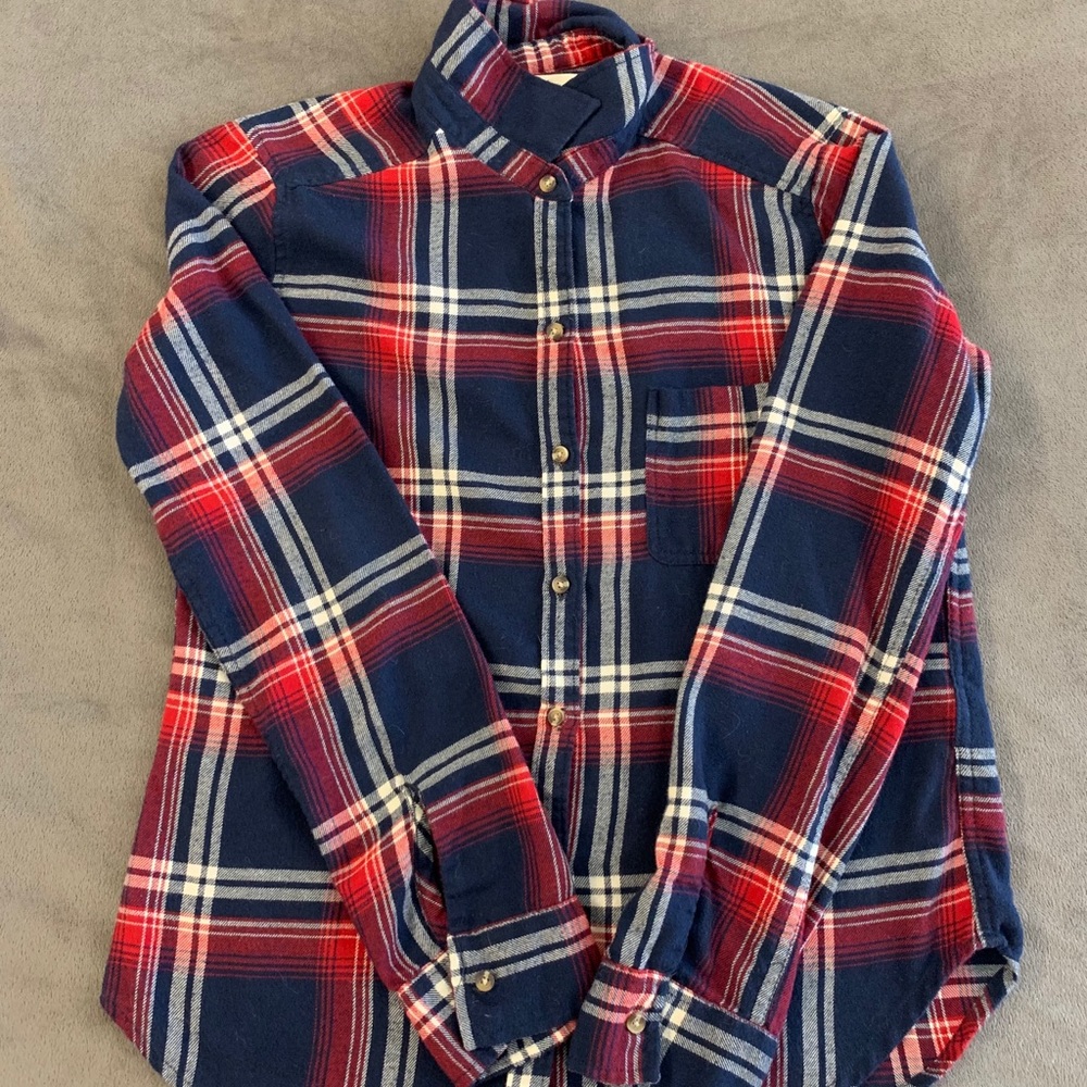 hollister plaid button down